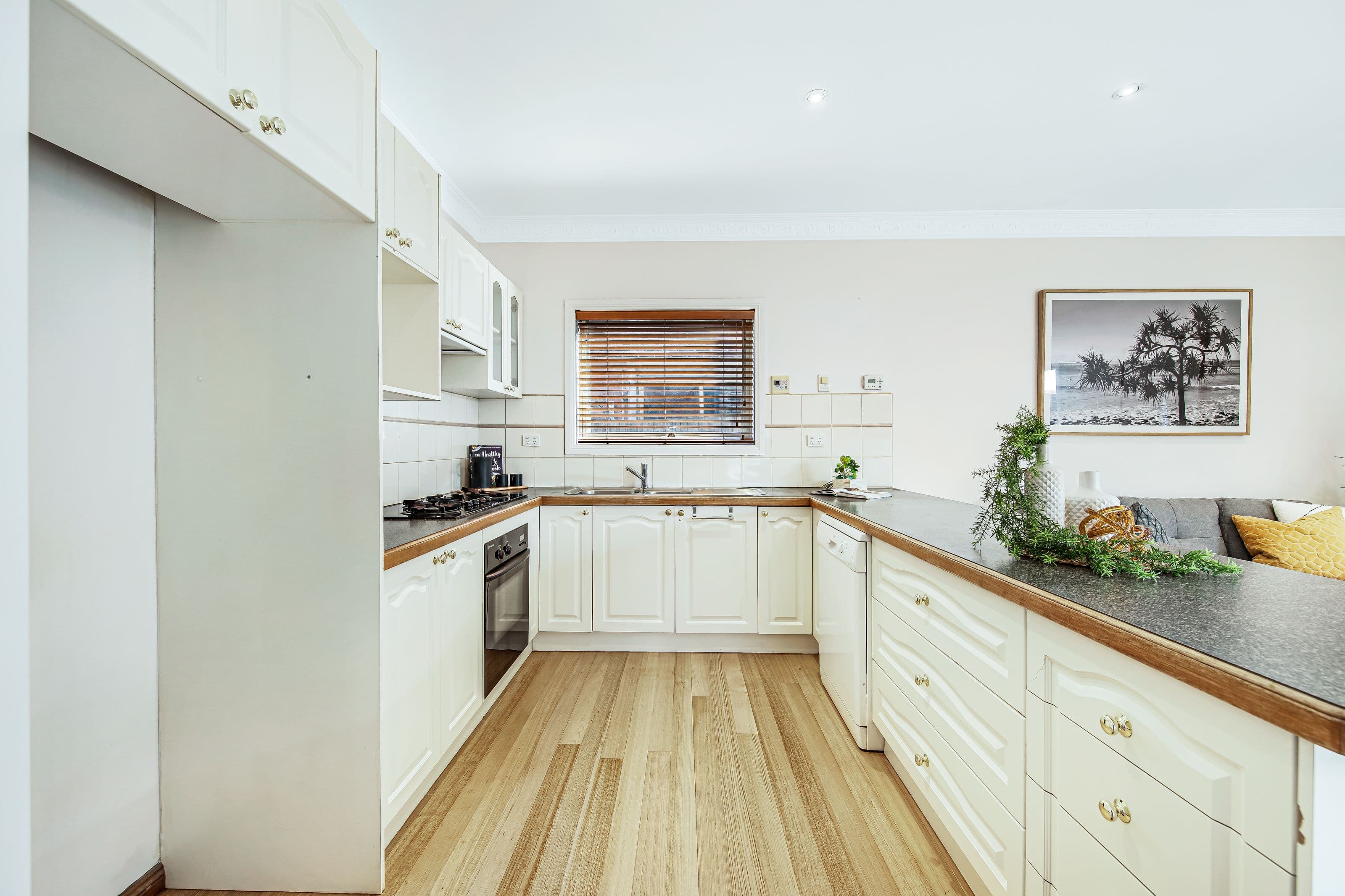 15 Savannah Place, Chadstone VIC 3148, Chadstone - Thumbnail 5