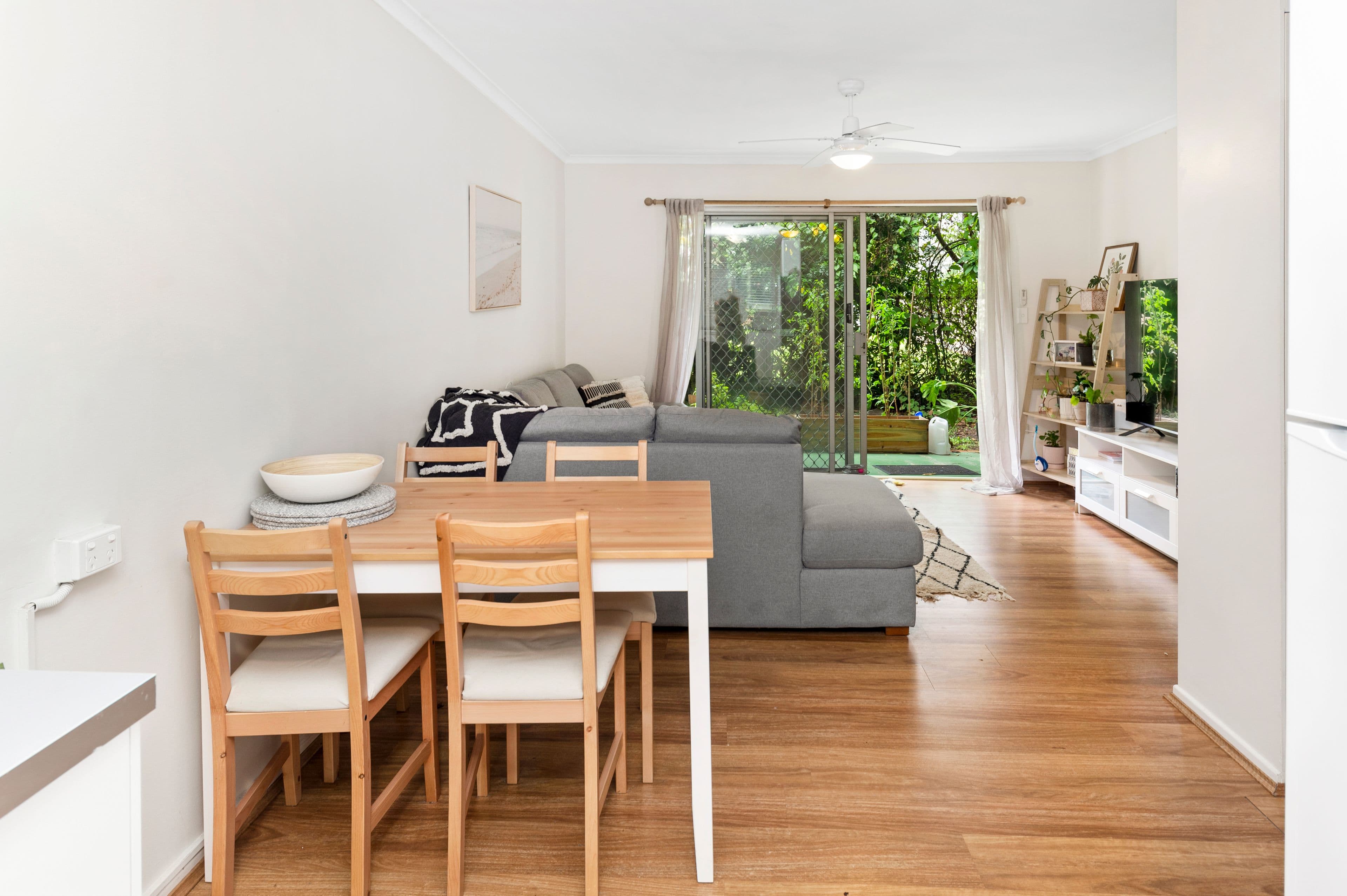 10 Tuesley Easement, Southport QLD 4215, Southport - Thumbnail 4
