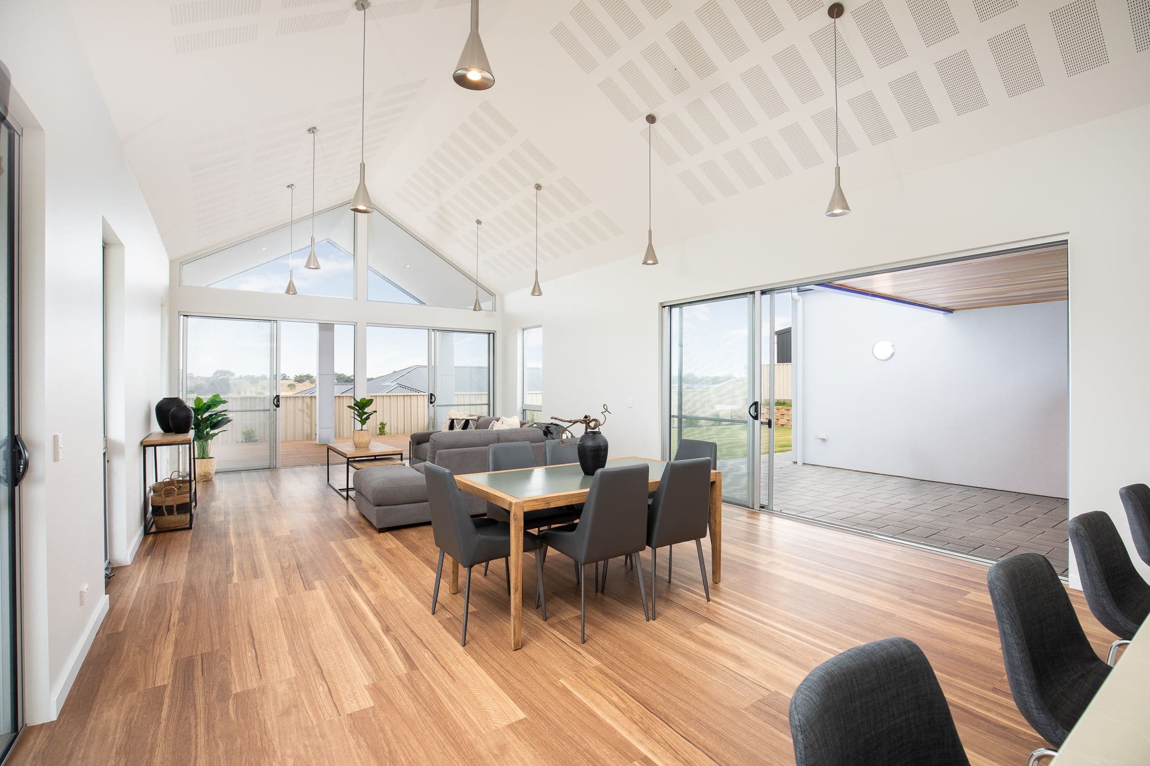 15 Buffalo Crescent, Mount Gambier SA 5290, Mount Gambier - Thumbnail 7