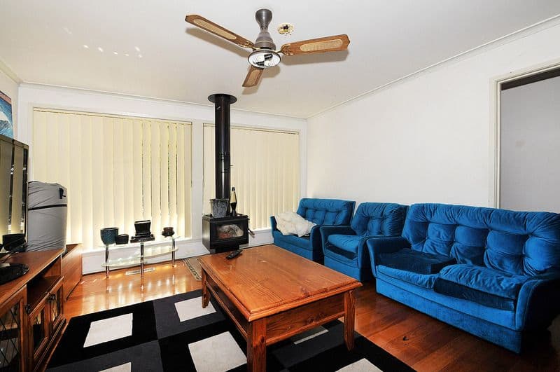2 Mulberry Crescent, FRANKSTON NORTH VIC 3200, Frankston North - Thumbnail 4