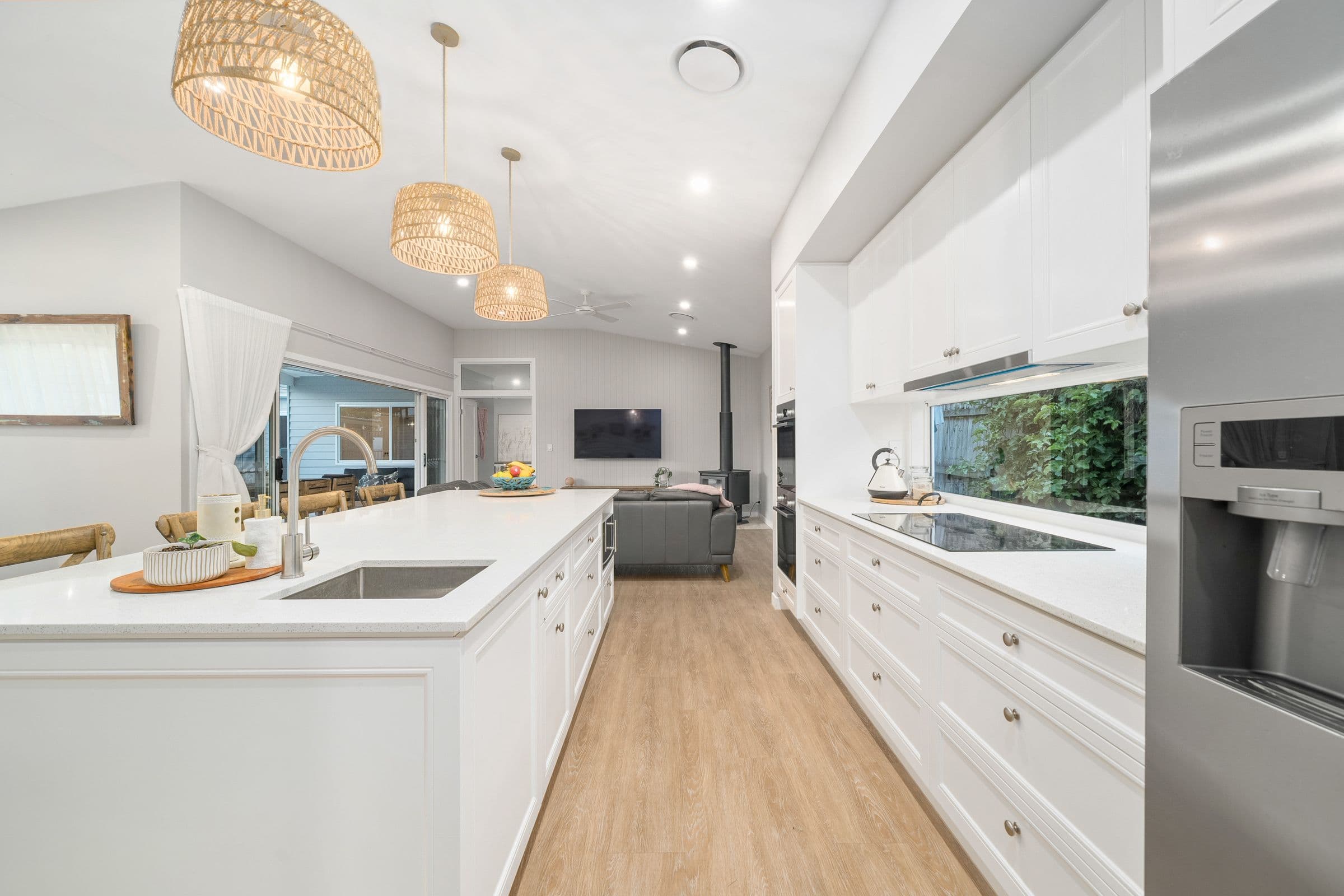 61 Shields Street, Redcliffe QLD 4020, Redcliffe - Thumbnail 4