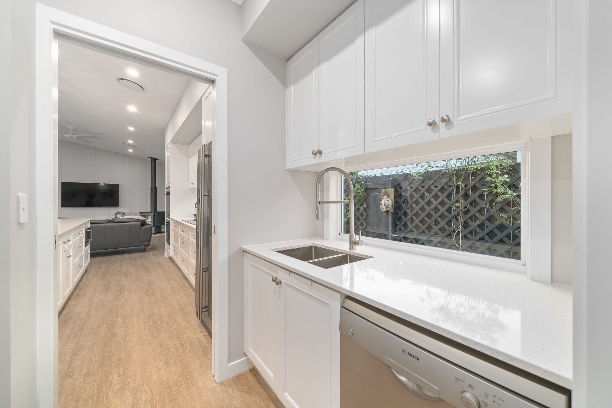 61 Shields Street, Redcliffe QLD 4020, Redcliffe - Thumbnail 5