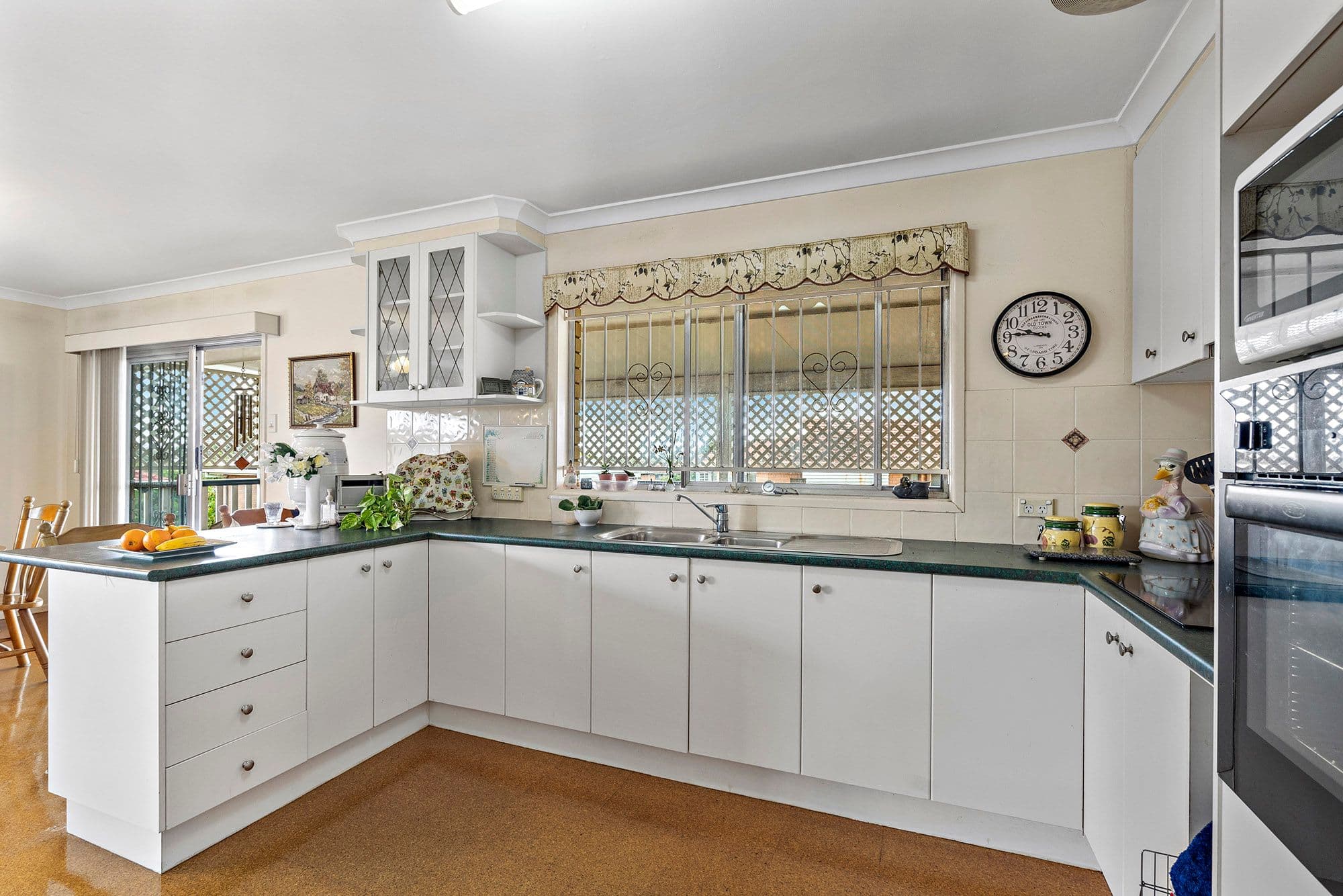 4 Cosmos Street, Macgregor QLD 4109, Macgregor - Thumbnail 6
