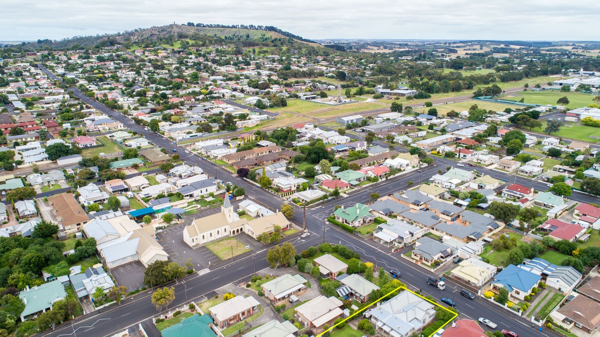 9 Bertha Street, Mount Gambier SA 5290, Mount Gambier - Thumbnail 4