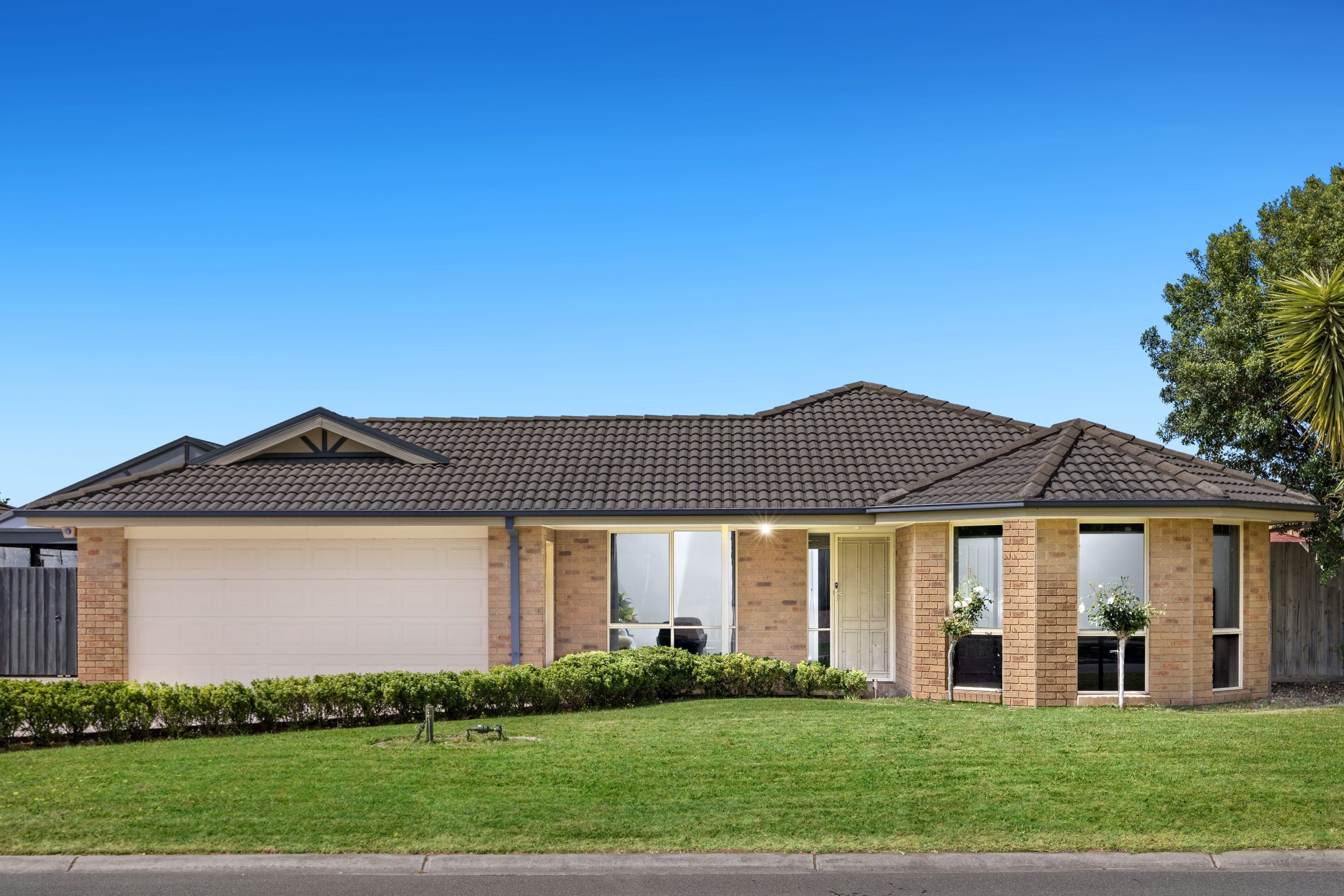 5 Bancroft Avenue, Narre Warren South VIC 3805, Narre Warren South - Image 1