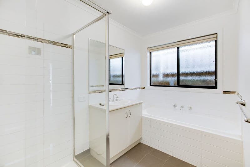 63 Clifton Grove, Carrum Downs VIC 3201, Carrum Downs - Thumbnail 6