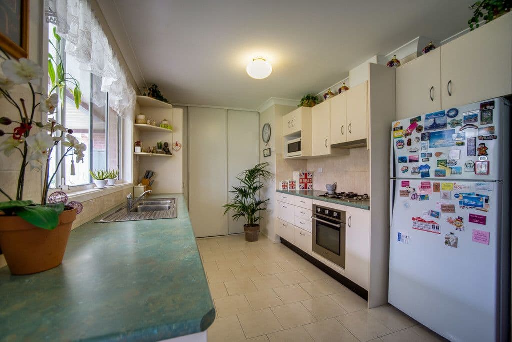 11 Tulipwood Drive, Colyton - Thumbnail 4