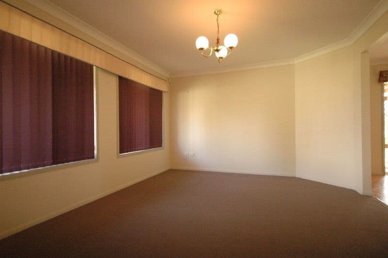 117 Hursley Road, GLENVALE QLD 4350, Glenvale - Thumbnail 4