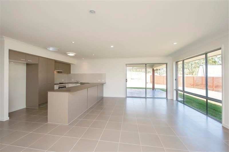 59 Cornforth Crescent, Kirkwood QLD 4680, Kirkwood - Thumbnail 3