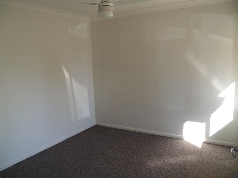 14 Bradley Court, LAIDLEY QLD 4341, Laidley Heights - Thumbnail 4