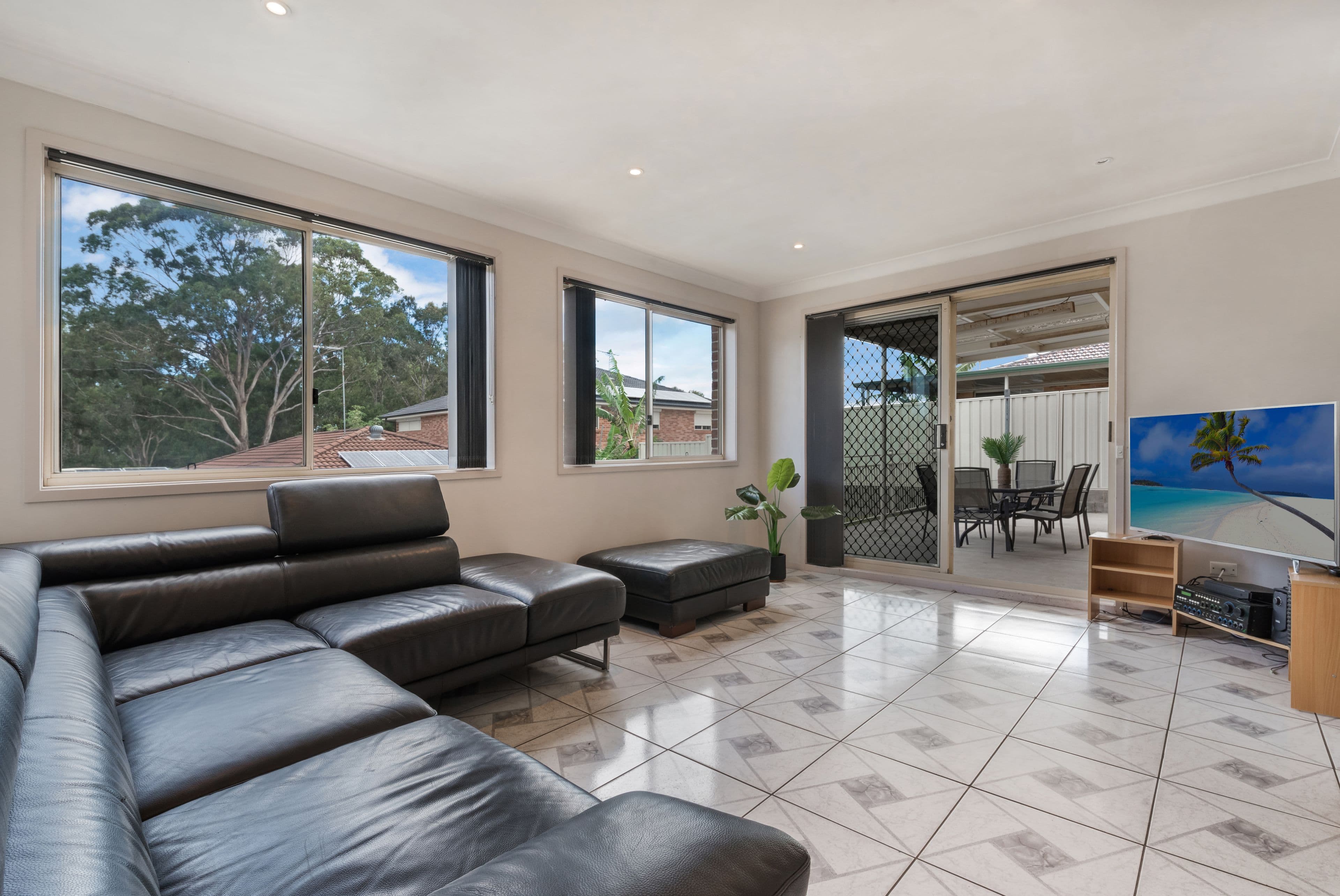 24 Swan Circuit, Green Valley NSW 2168, Green Valley - Thumbnail 6