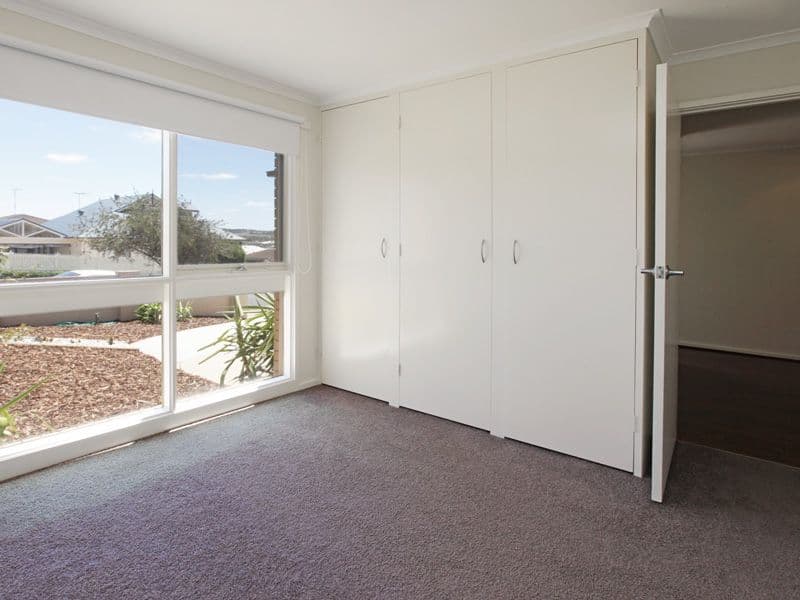 71 Moruya Drive, GROVEDALE VIC 3216, Grovedale - Thumbnail 3