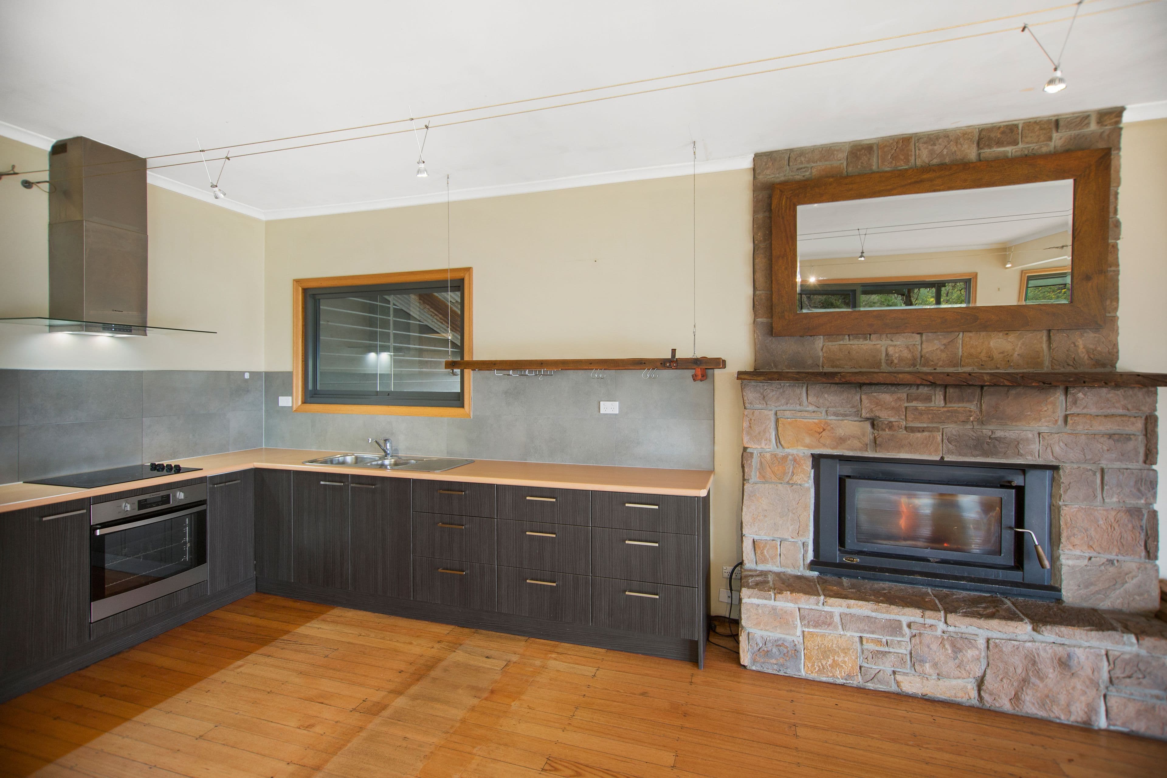 77 Willow Lake Drive, Macs Cove VIC 3723, Macs Cove - Thumbnail 4