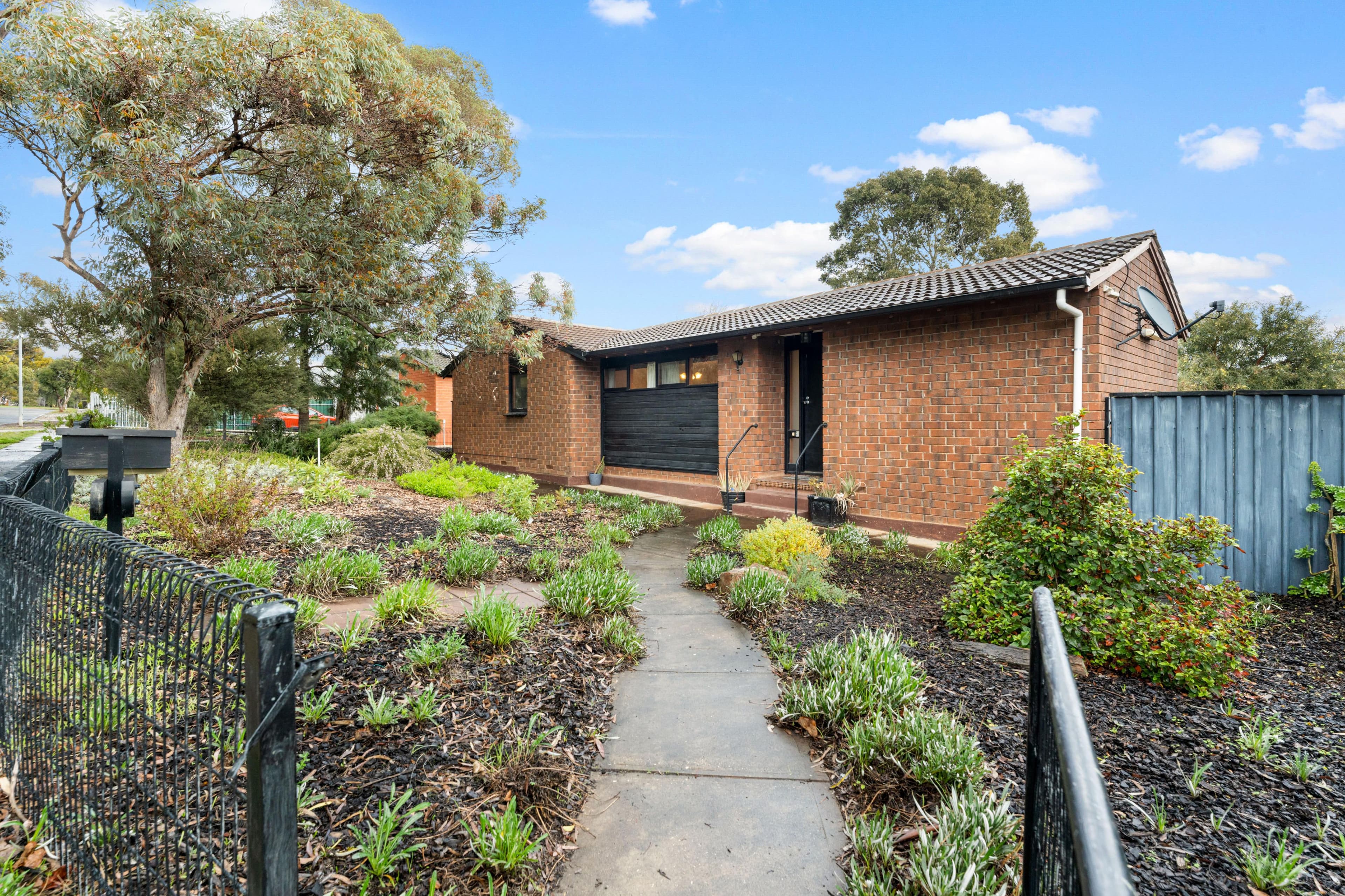 73 Blackburn Road, Elizabeth East SA 5112, Elizabeth East - Thumbnail 2