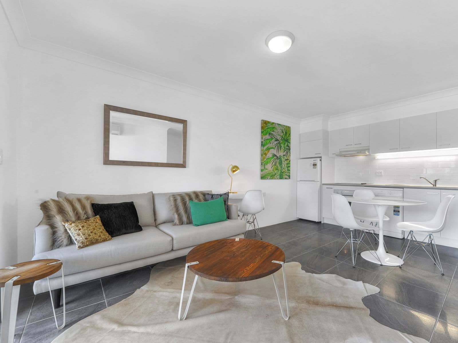 27 Birley Street, Spring Hill QLD 4000, Spring Hill - Thumbnail 2
