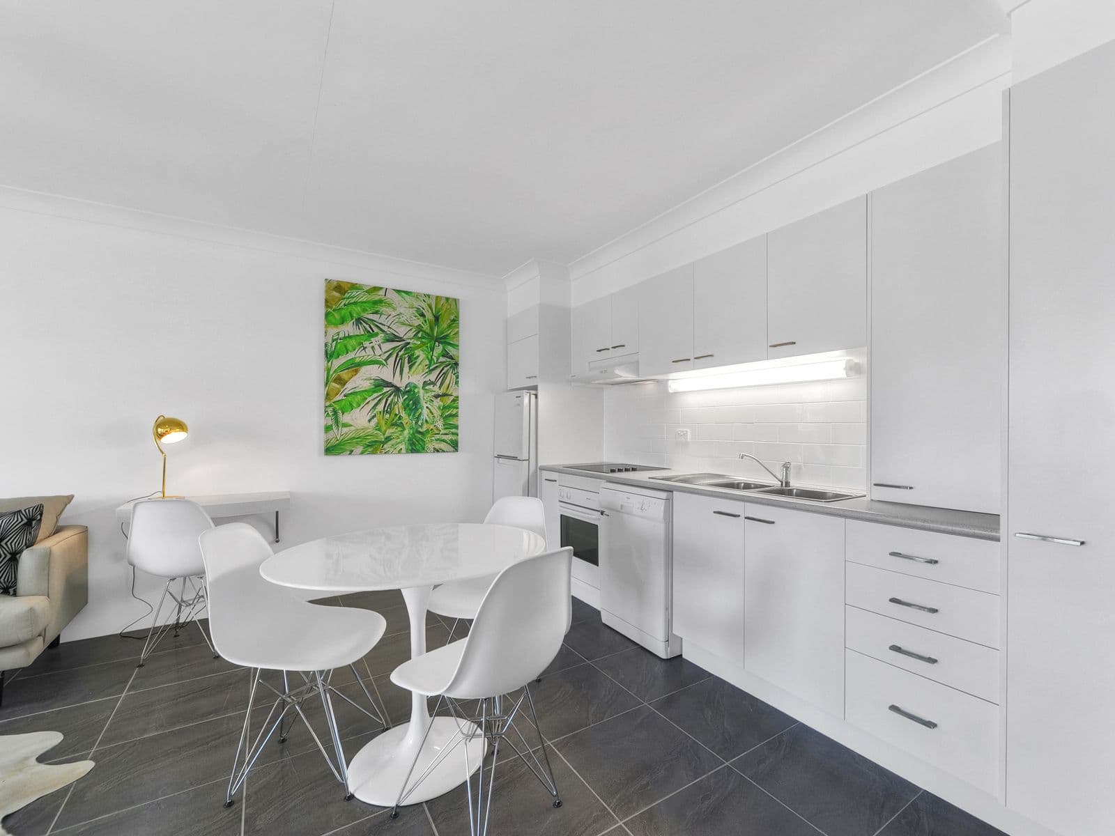 27 Birley Street, Spring Hill QLD 4000, Spring Hill - Thumbnail 4