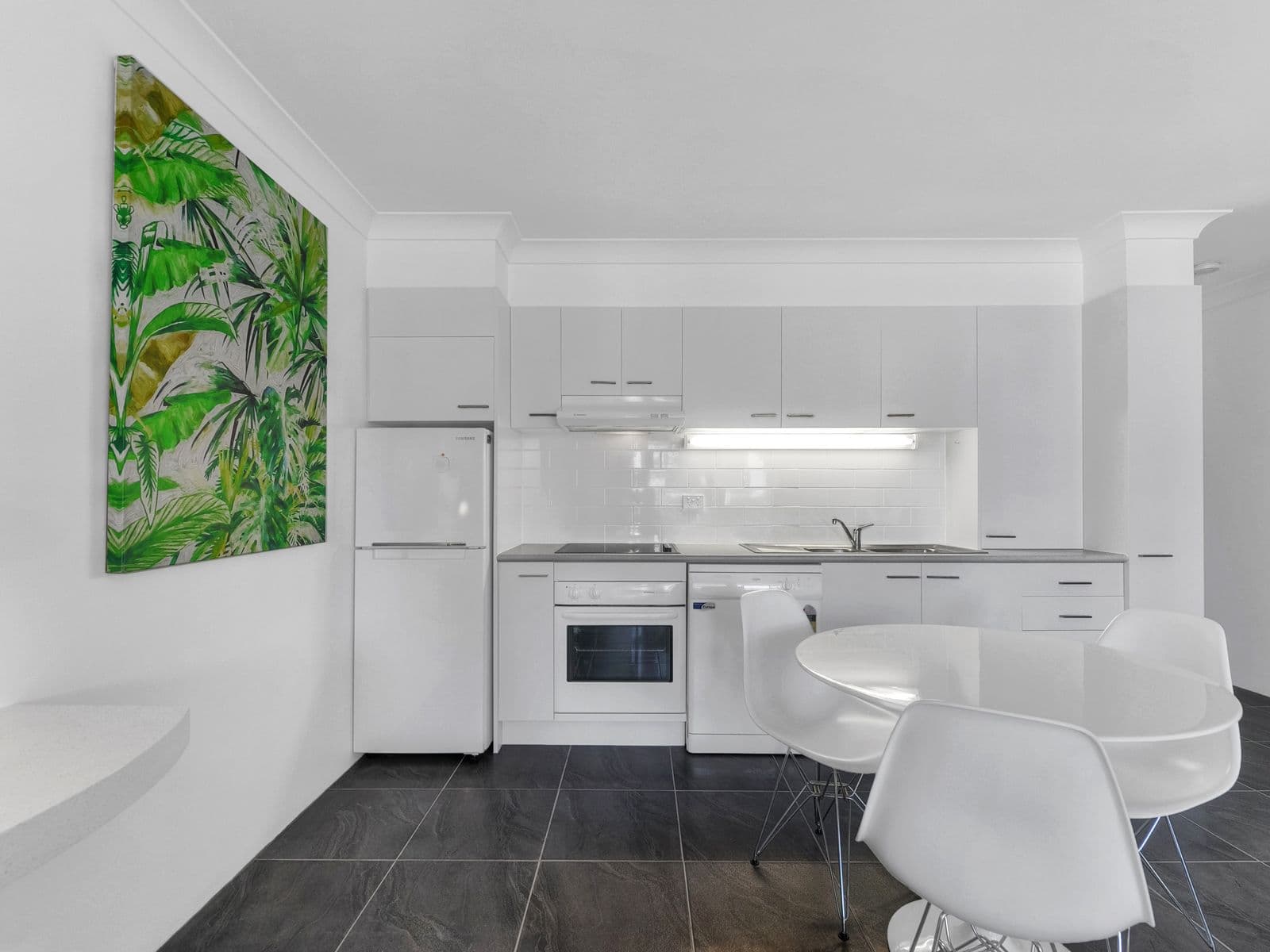 27 Birley Street, Spring Hill QLD 4000, Spring Hill - Thumbnail 5