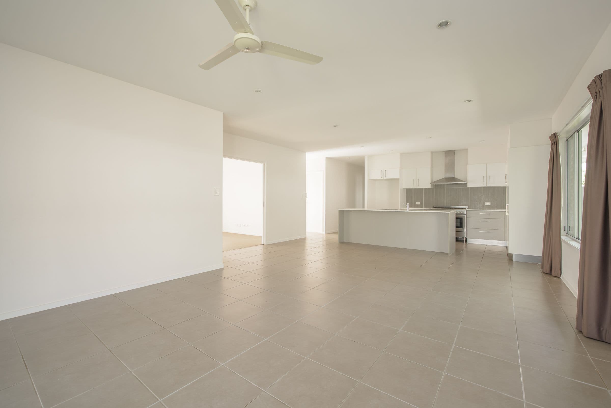 6 Iris Road, Kirkwood QLD 4680, Kirkwood - Thumbnail 8