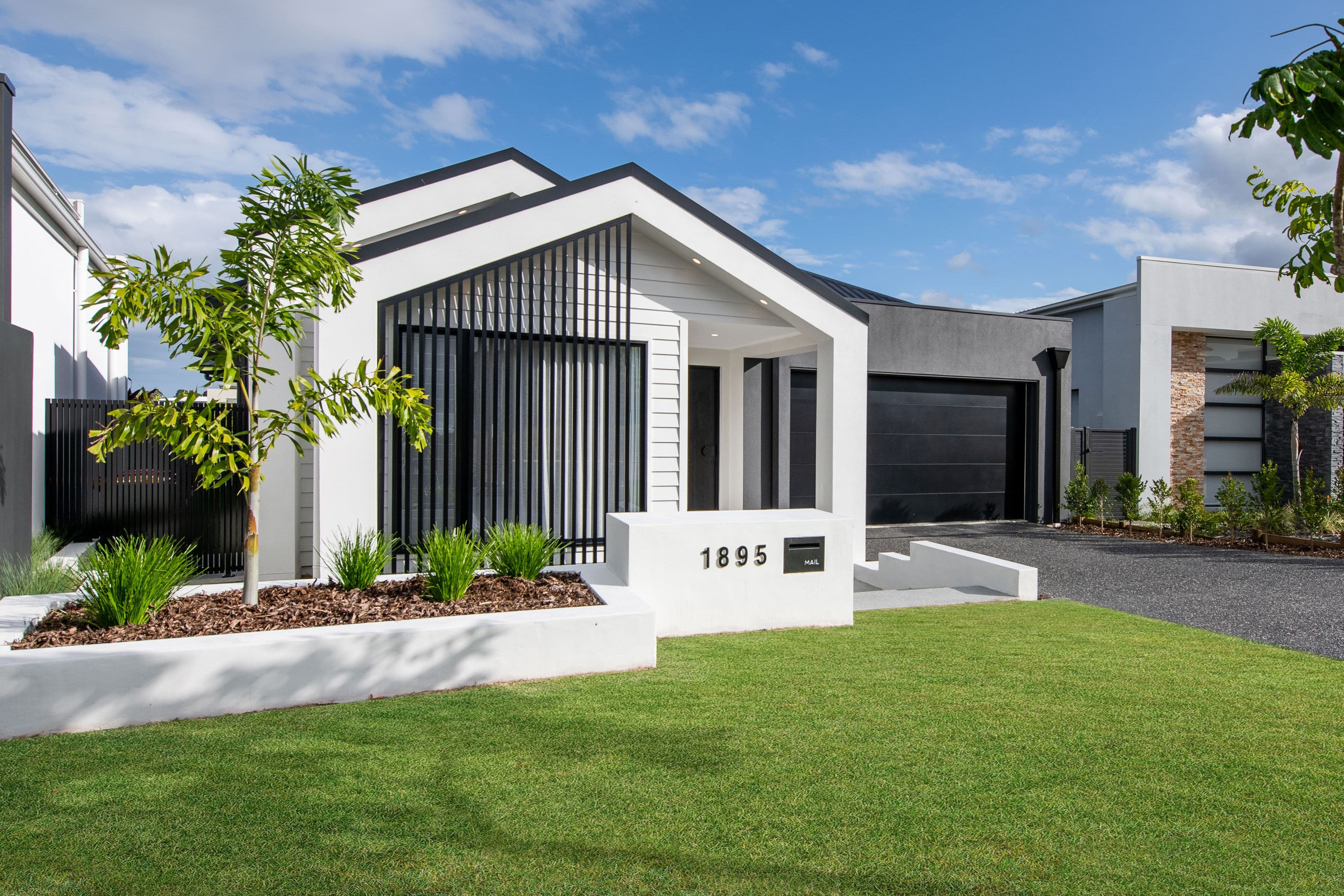 1895 Sunningdale Court, Sanctuary Cove QLD 4212, Sanctuary Cove - Thumbnail 3