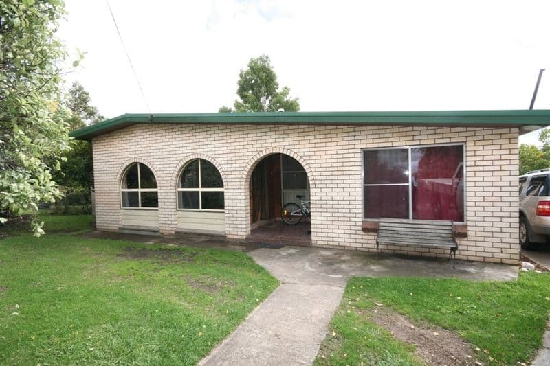 37 Balfour Street, Oberon - Image 1
