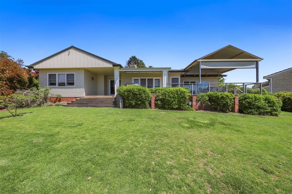 133 Dalhunty Street, Tumut NSW 2720, Tumut - Thumbnail 2