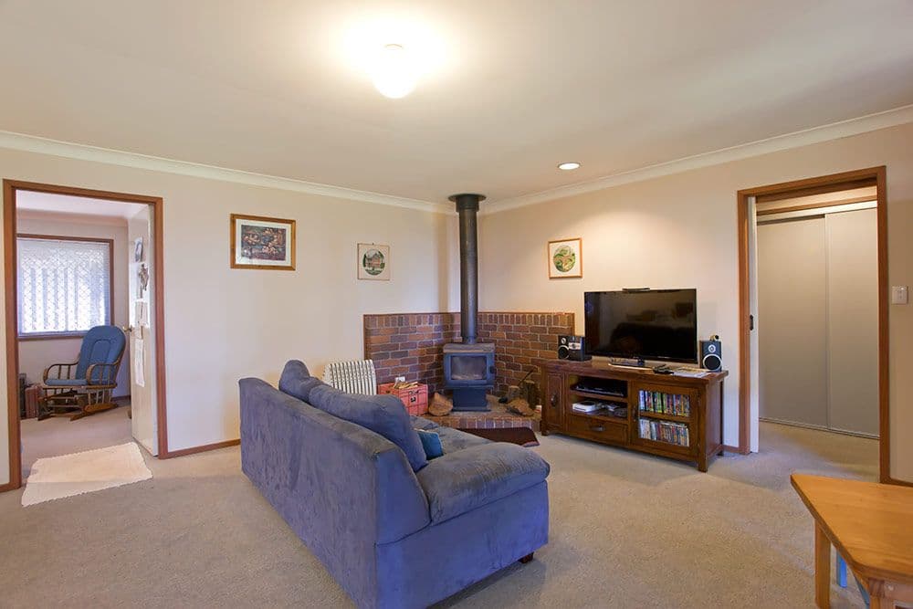 40 Wiemers Crescent, Centenary Heights QLD 4350, Centenary Heights - Thumbnail 3