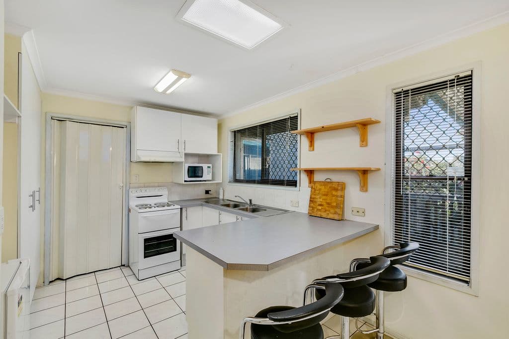 109 Musgrave Avenue, Southport QLD 4215, Southport - Thumbnail 4