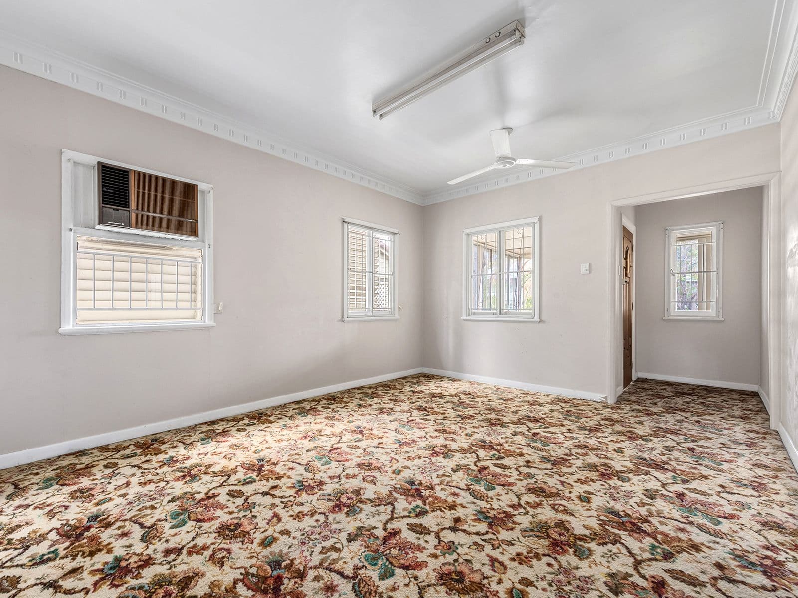 14 Gladstone Street, Coorparoo QLD 4151, Coorparoo - Thumbnail 8