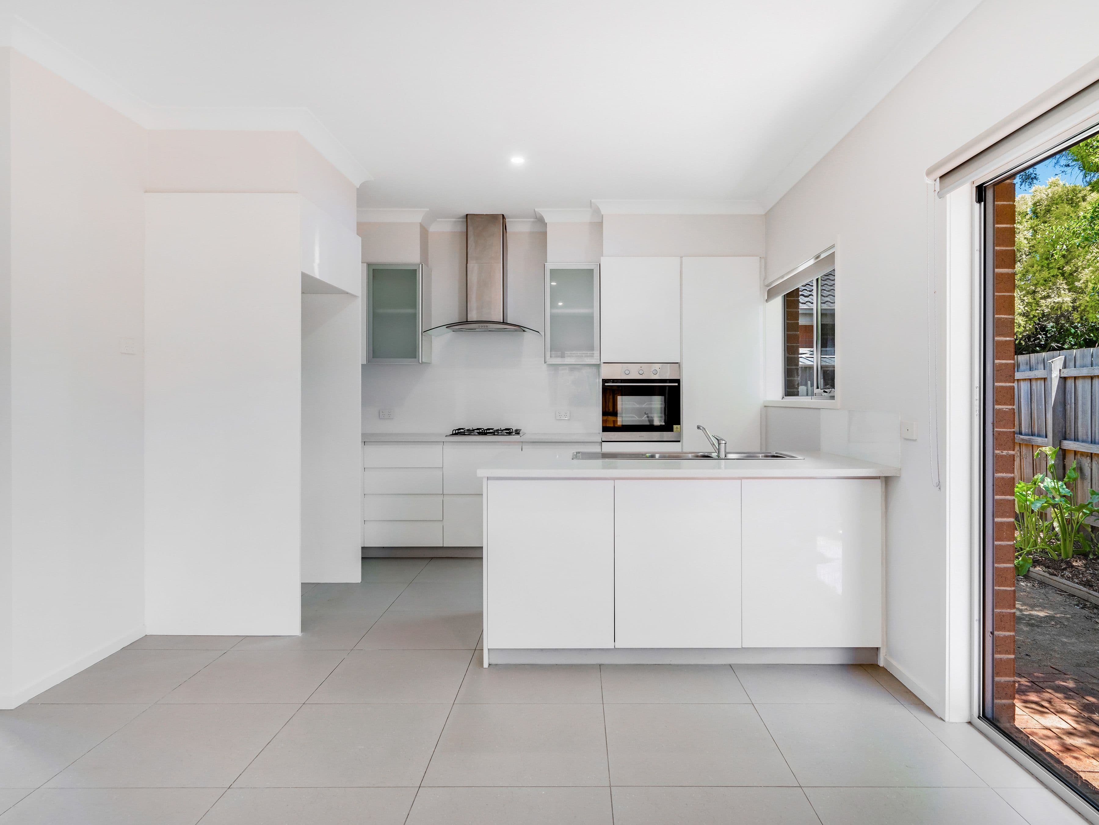 51 Lurline Street, Cranbourne VIC 3977, Cranbourne - Thumbnail 2