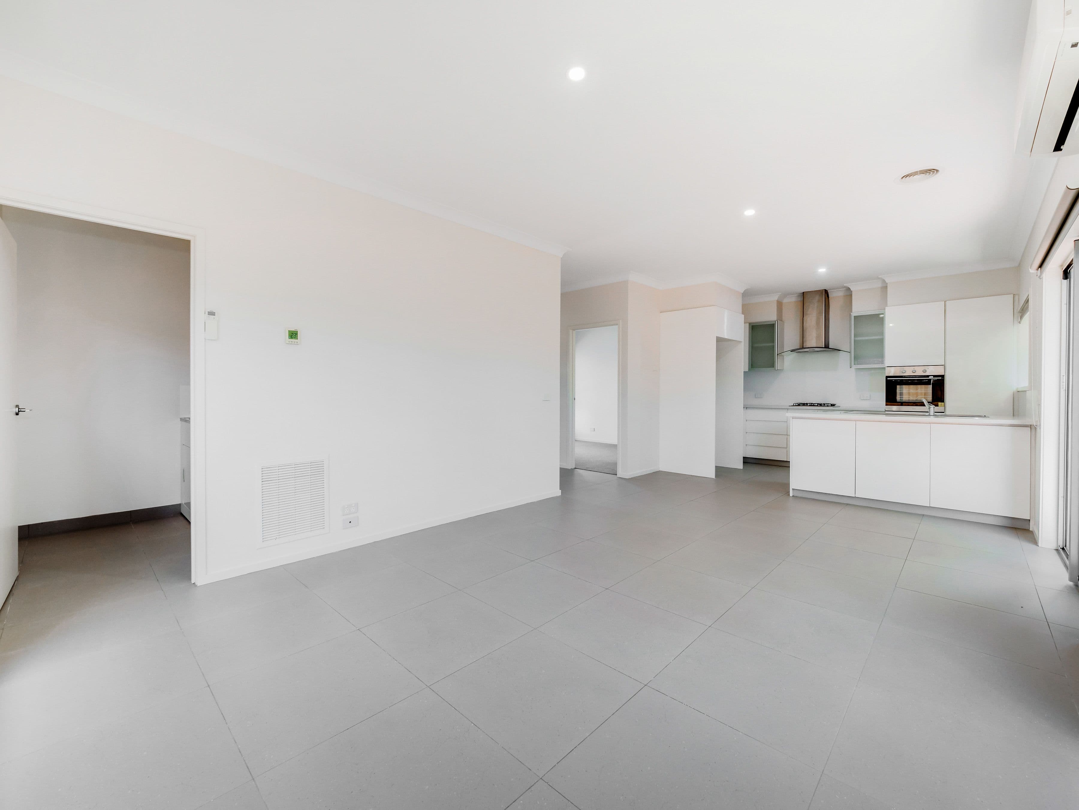 51 Lurline Street, Cranbourne VIC 3977, Cranbourne - Thumbnail 6