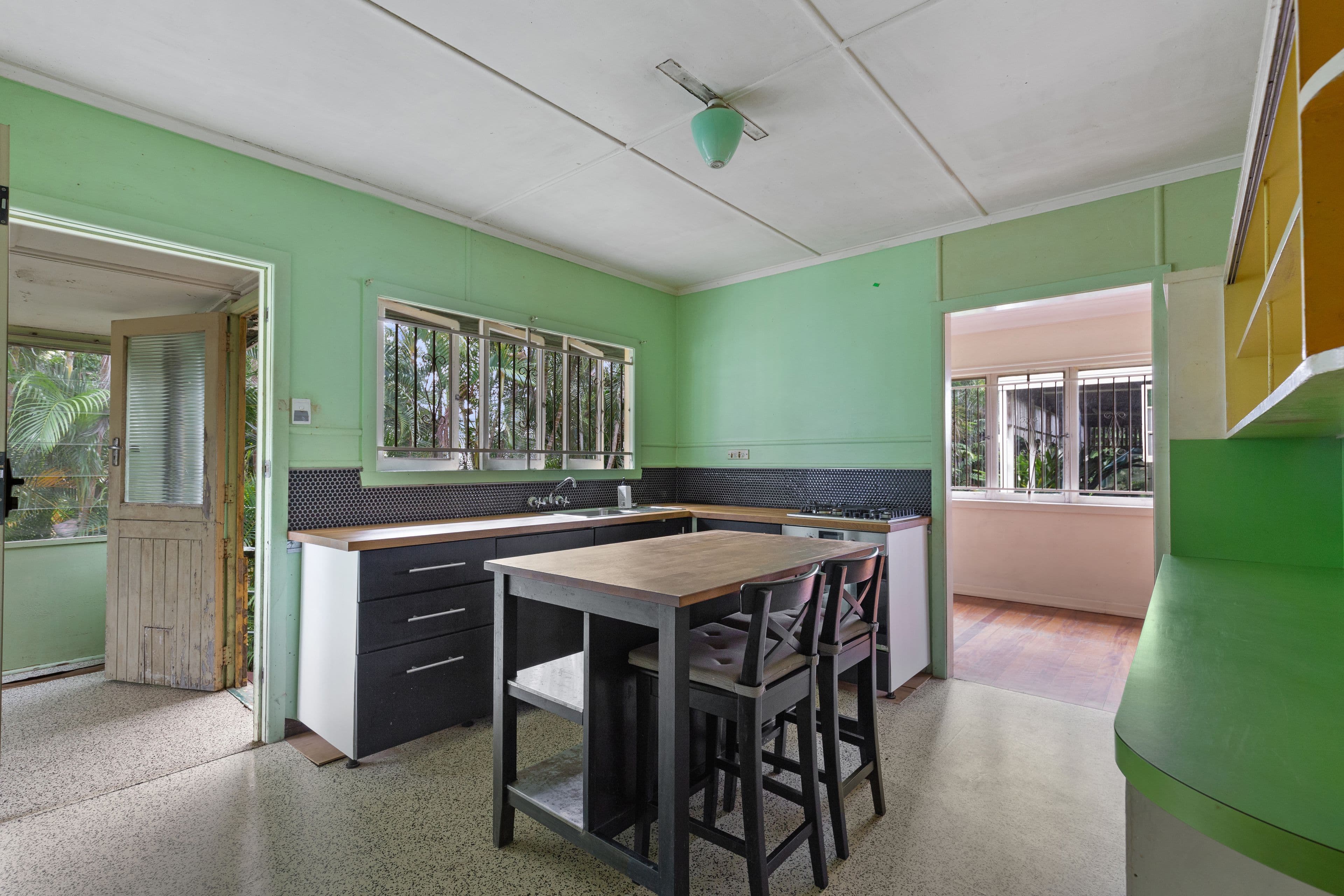 7 Kemble Street, Clayfield QLD 4011, Clayfield - Thumbnail 2