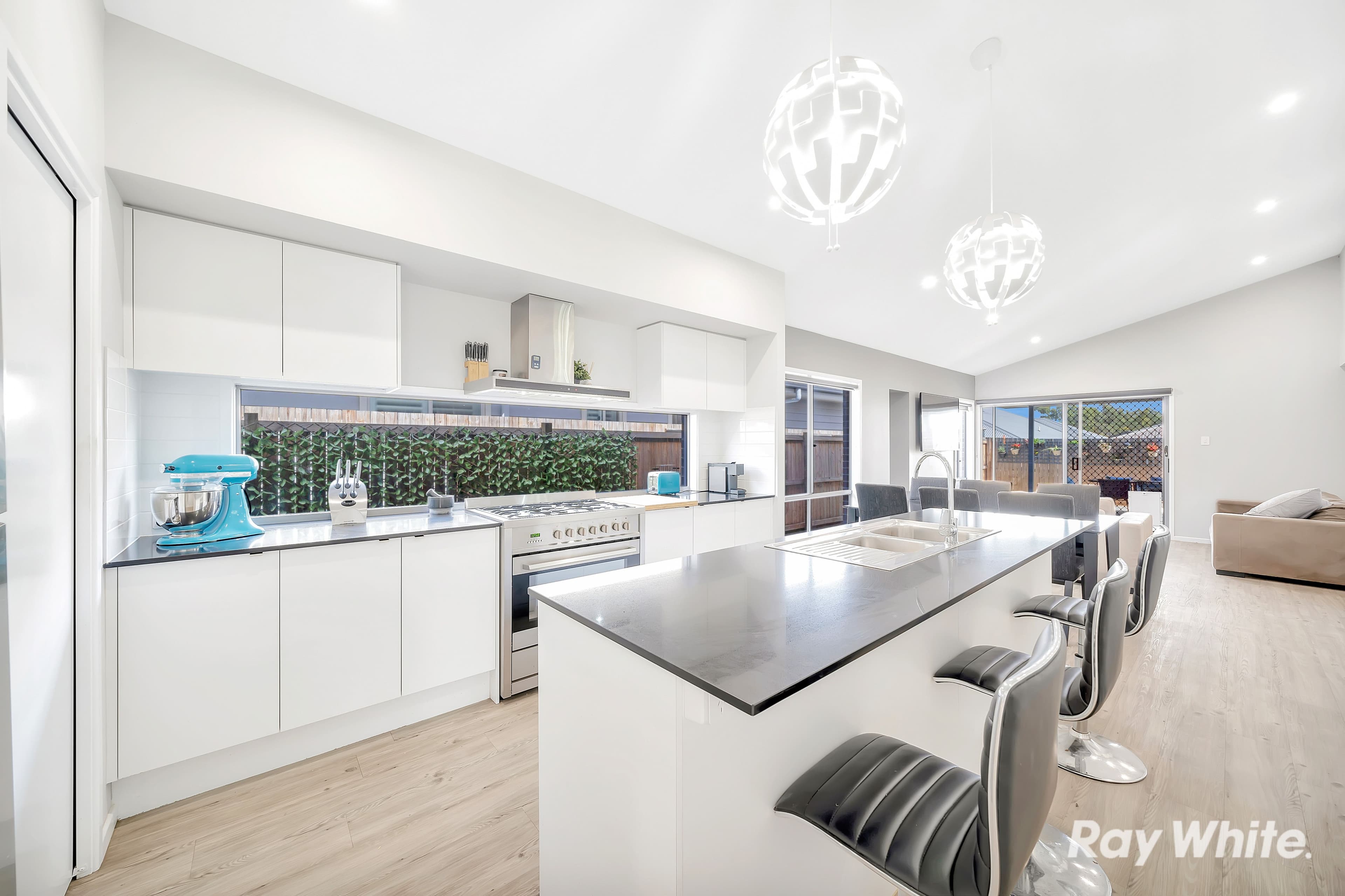 16 Potocki Street, Logan Reserve QLD 4133, Logan Reserve - Thumbnail 4
