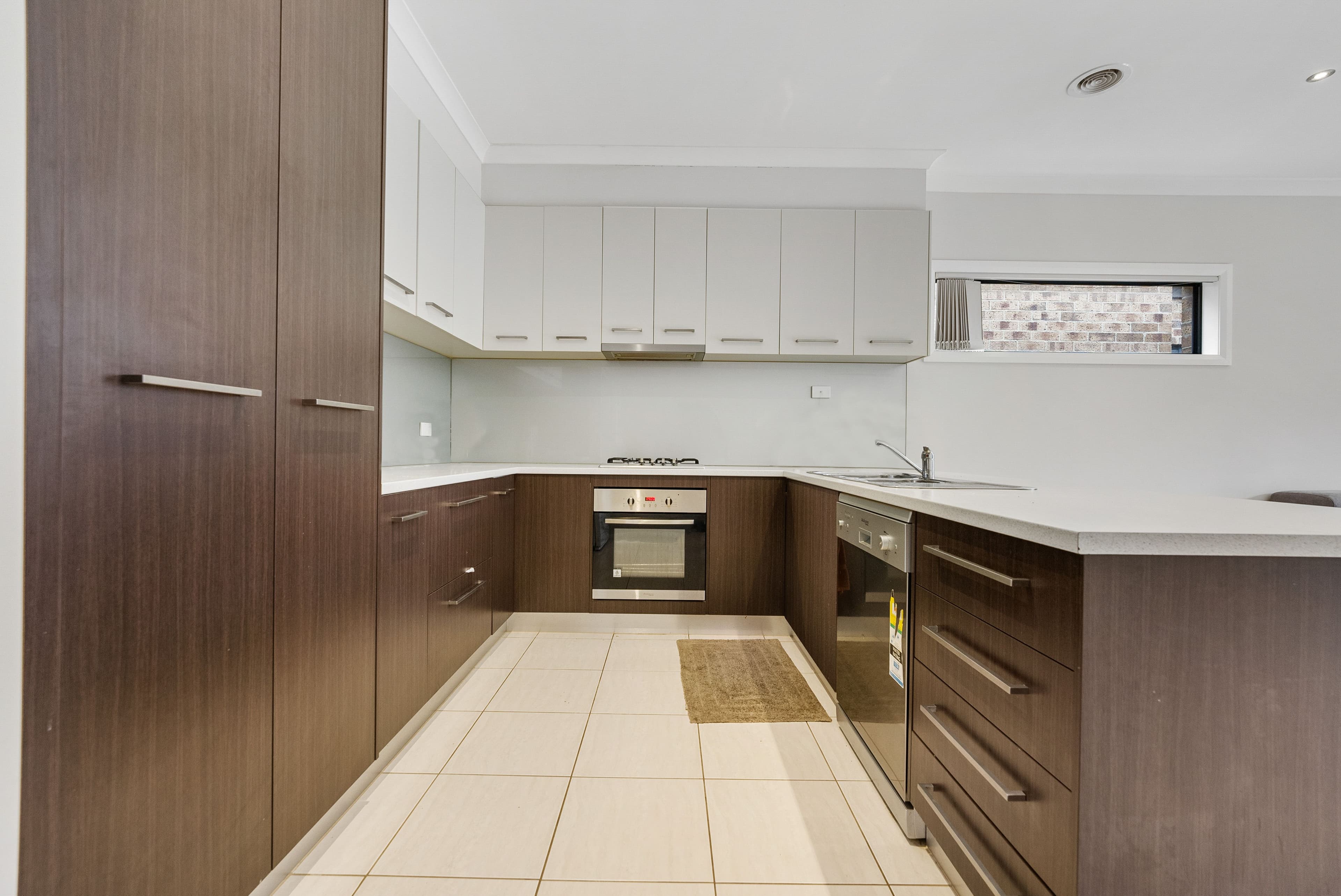 41 Basinview Drive, Tarneit VIC 3029, Tarneit - Thumbnail 3