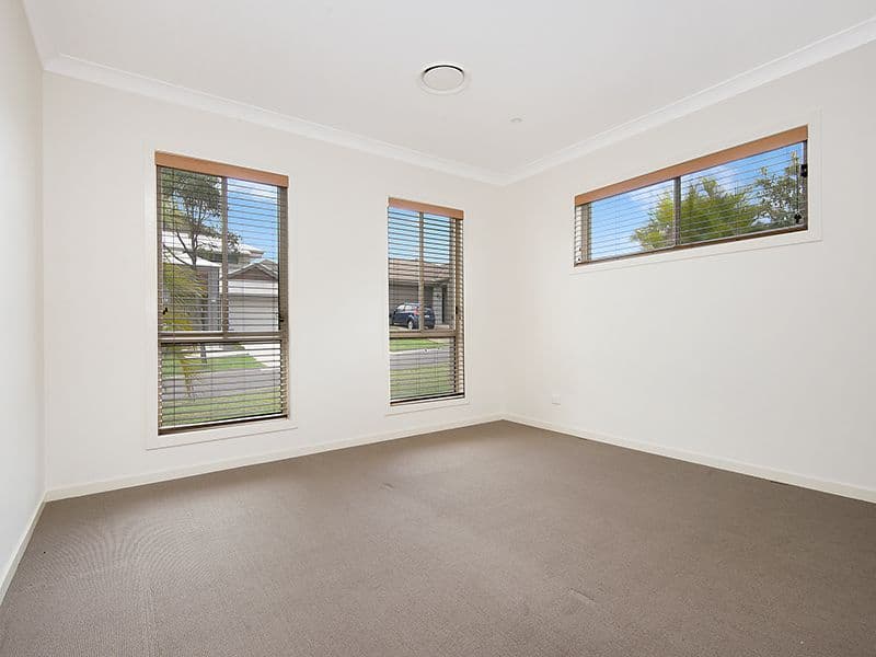 9 Planigale Crescent, NORTH LAKES QLD 4509, North Lakes - Thumbnail 7
