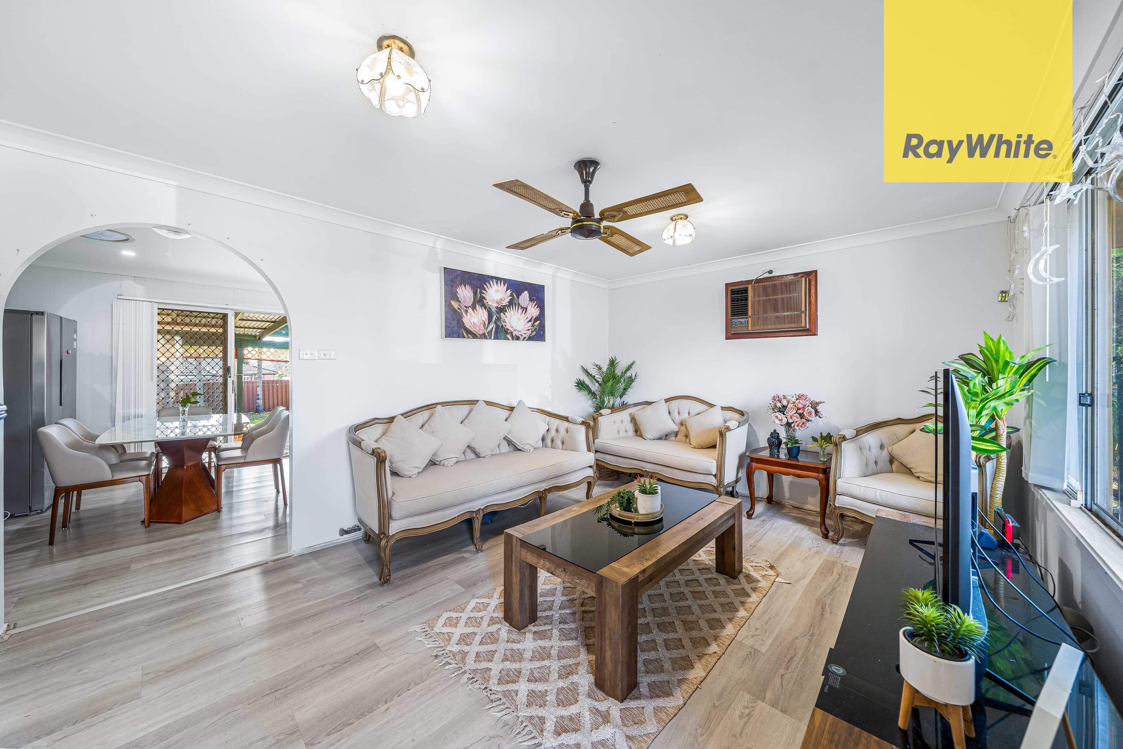 14 Geranium Avenue, Macquarie Fields NSW 2564, Macquarie Fields - Thumbnail 2