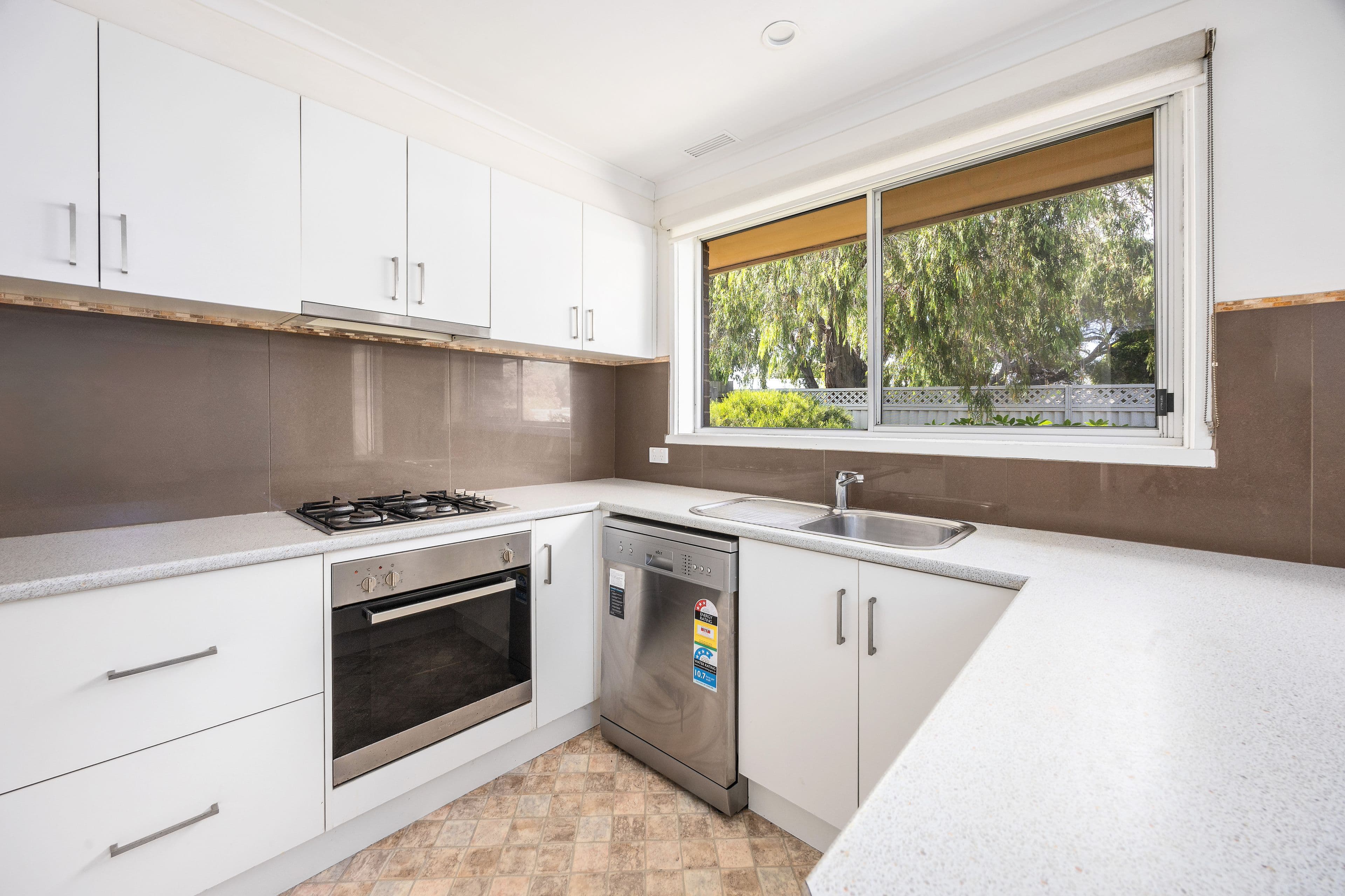 2A Mawarra Avenue, Capel Sound VIC 3940, Capel Sound - Thumbnail 2