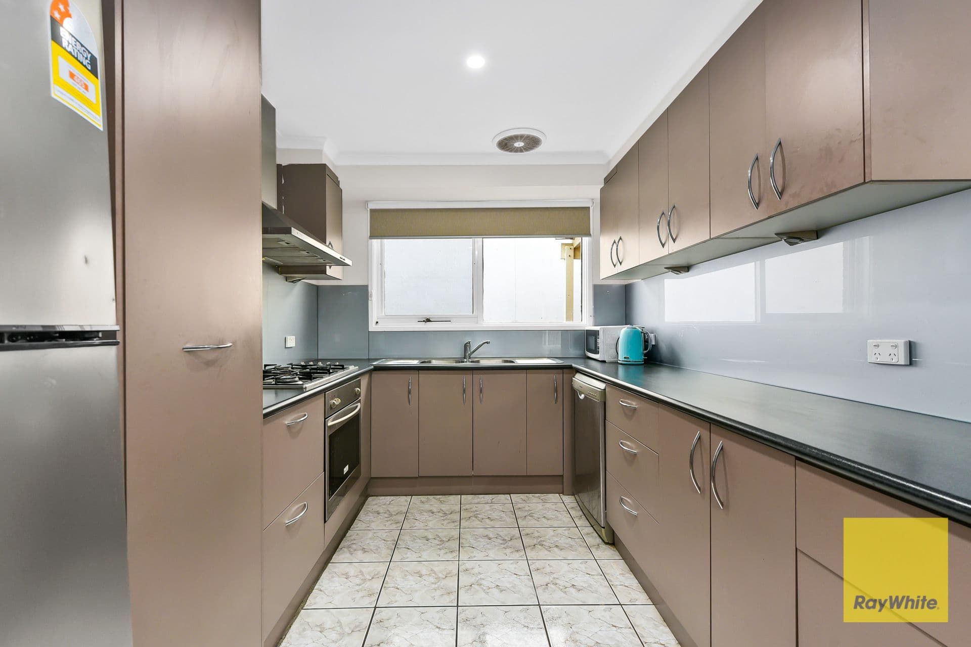 17 John Fawkner Drive, Endeavour Hills VIC 3802, Endeavour Hills - Thumbnail 5