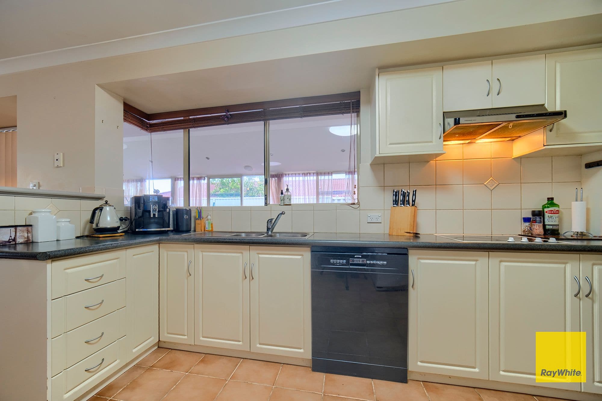 65 Susan Court, Yakamia WA 6330, Yakamia - Thumbnail 7