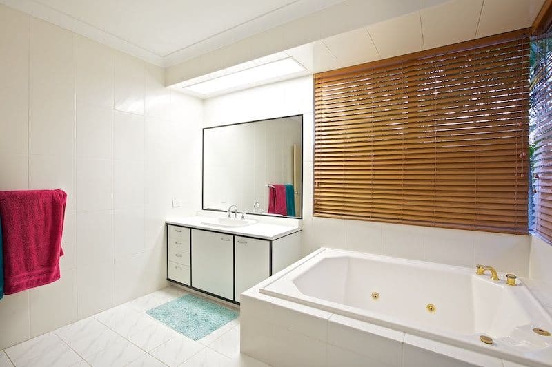 17 Anchorage Drive, RABY BAY QLD 4163, Raby Bay - Thumbnail 8