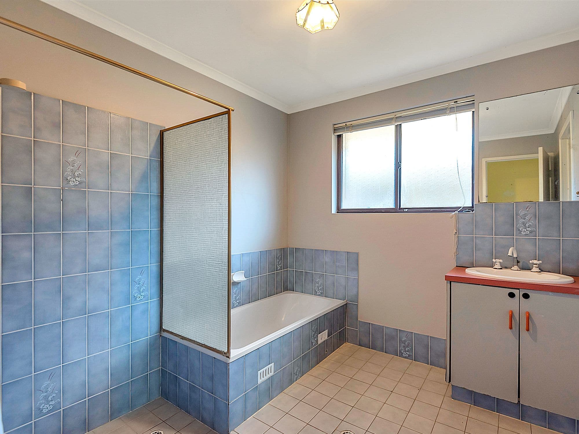 25 Linwood Crescent, Parafield Gardens SA 5107, Parafield Gardens - Thumbnail 5