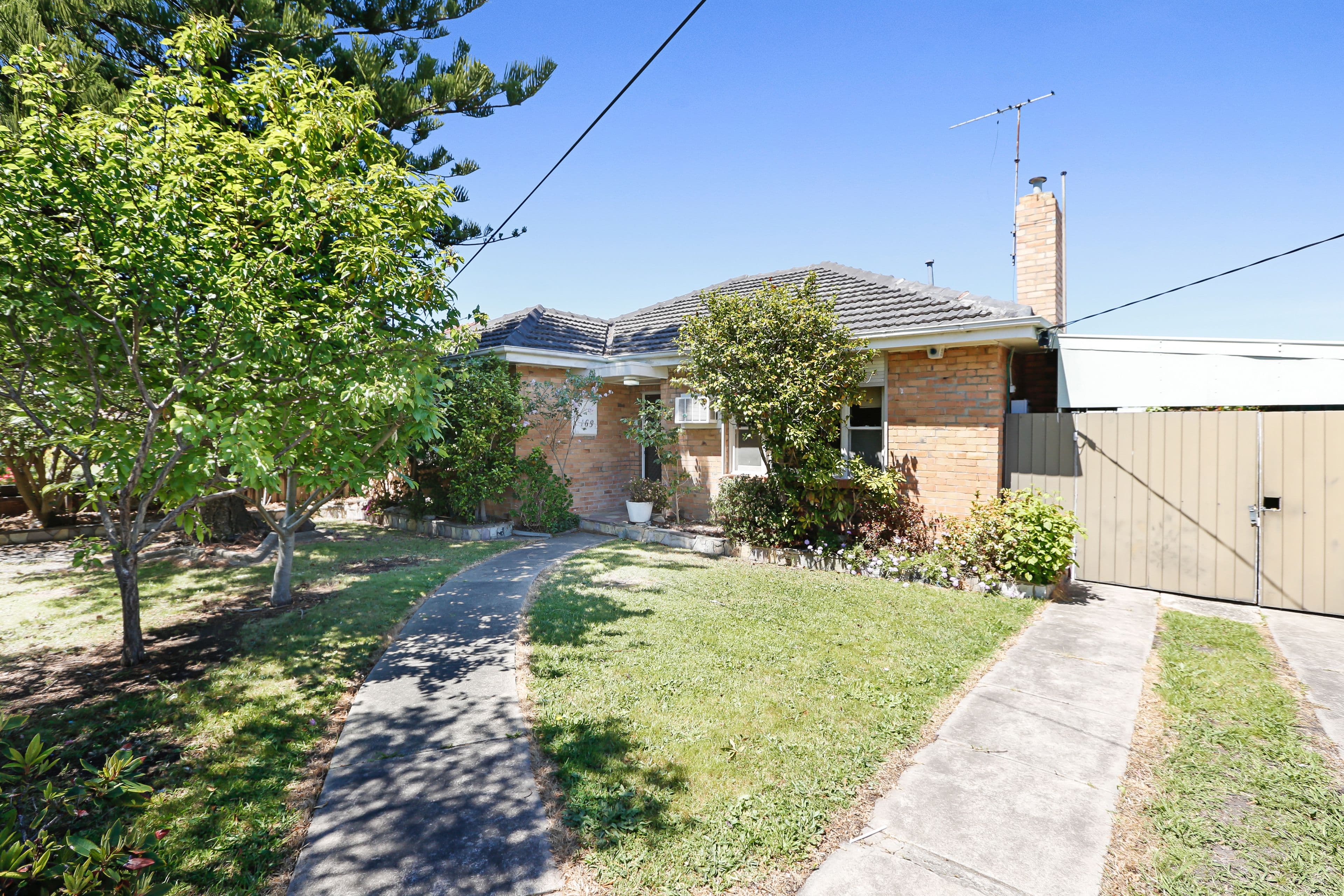 169 Hilton Street, Glenroy VIC 3046, Glenroy - Thumbnail 2