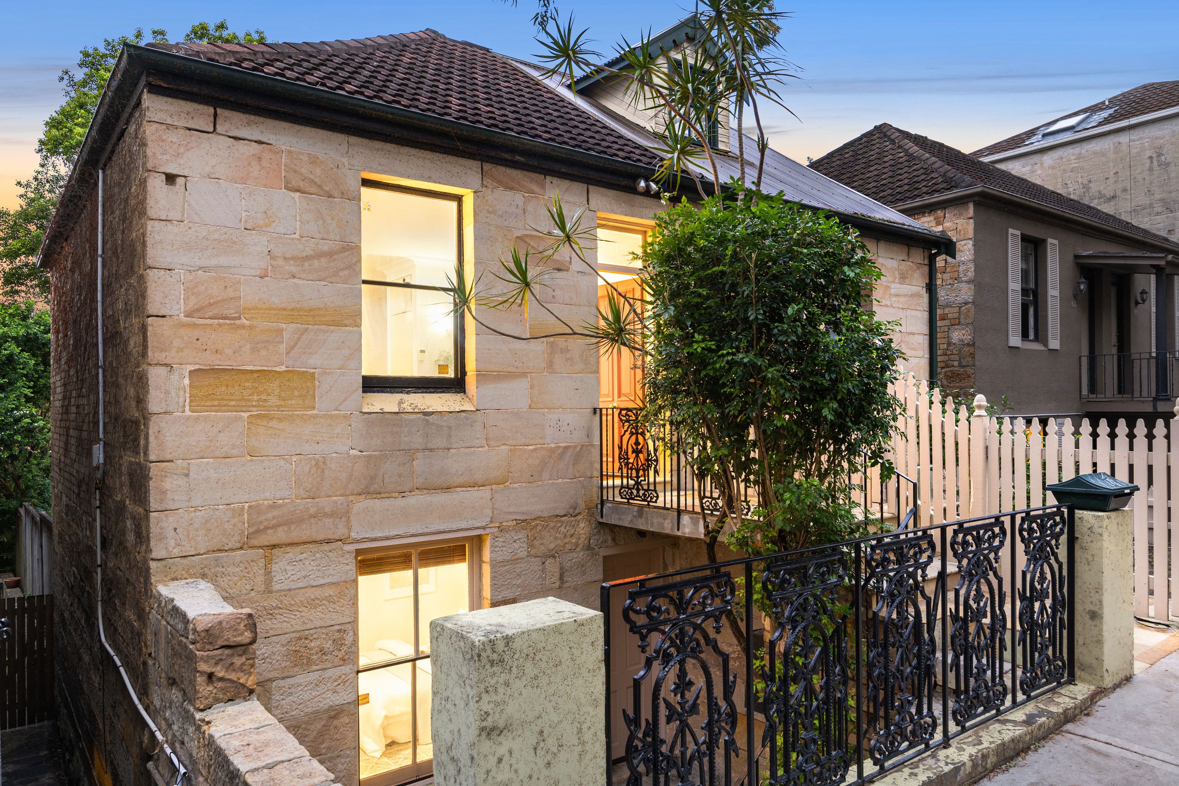 71 Broughton Street, Kirribilli NSW 2061, Kirribilli - Image 1