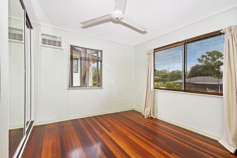 4 Brett Street, CRANBROOK QLD 4814, Cranbrook - Thumbnail 4