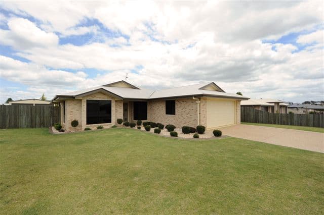 11 Whitman Street, WESTBROOK QLD 4350, Westbrook - Image 1