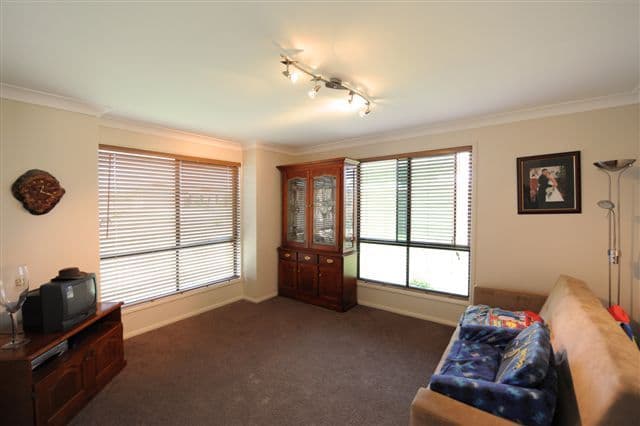 11 Whitman Street, WESTBROOK QLD 4350, Westbrook - Thumbnail 6