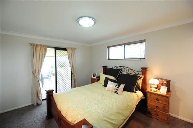 11 Whitman Street, WESTBROOK QLD 4350, Westbrook - Thumbnail 7