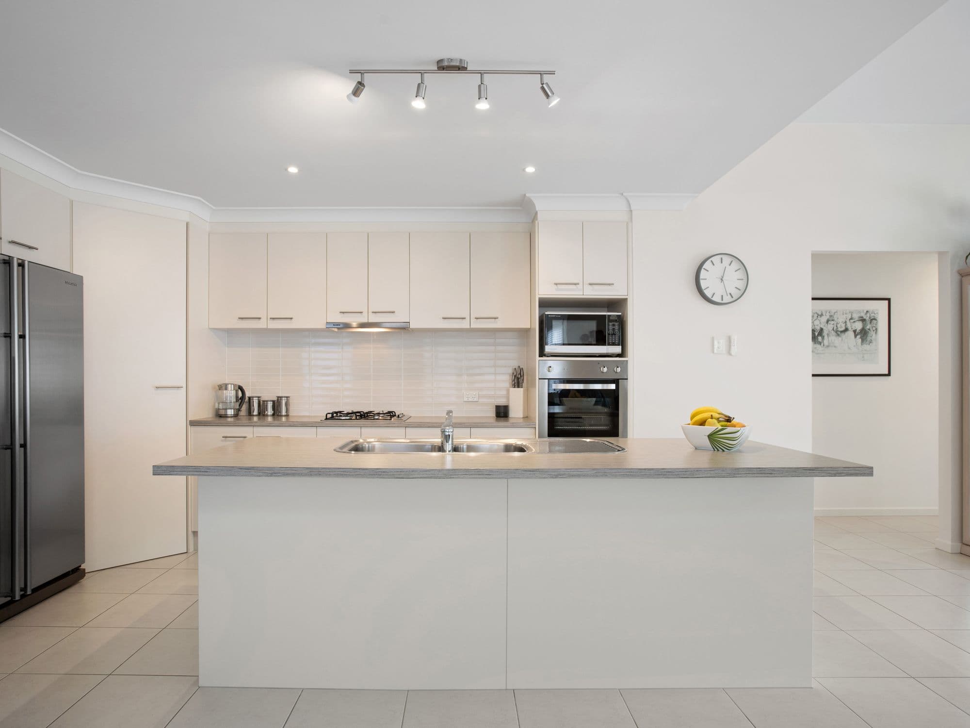4 Lillypilly Court, Helensvale QLD 4212, Helensvale - Thumbnail 4