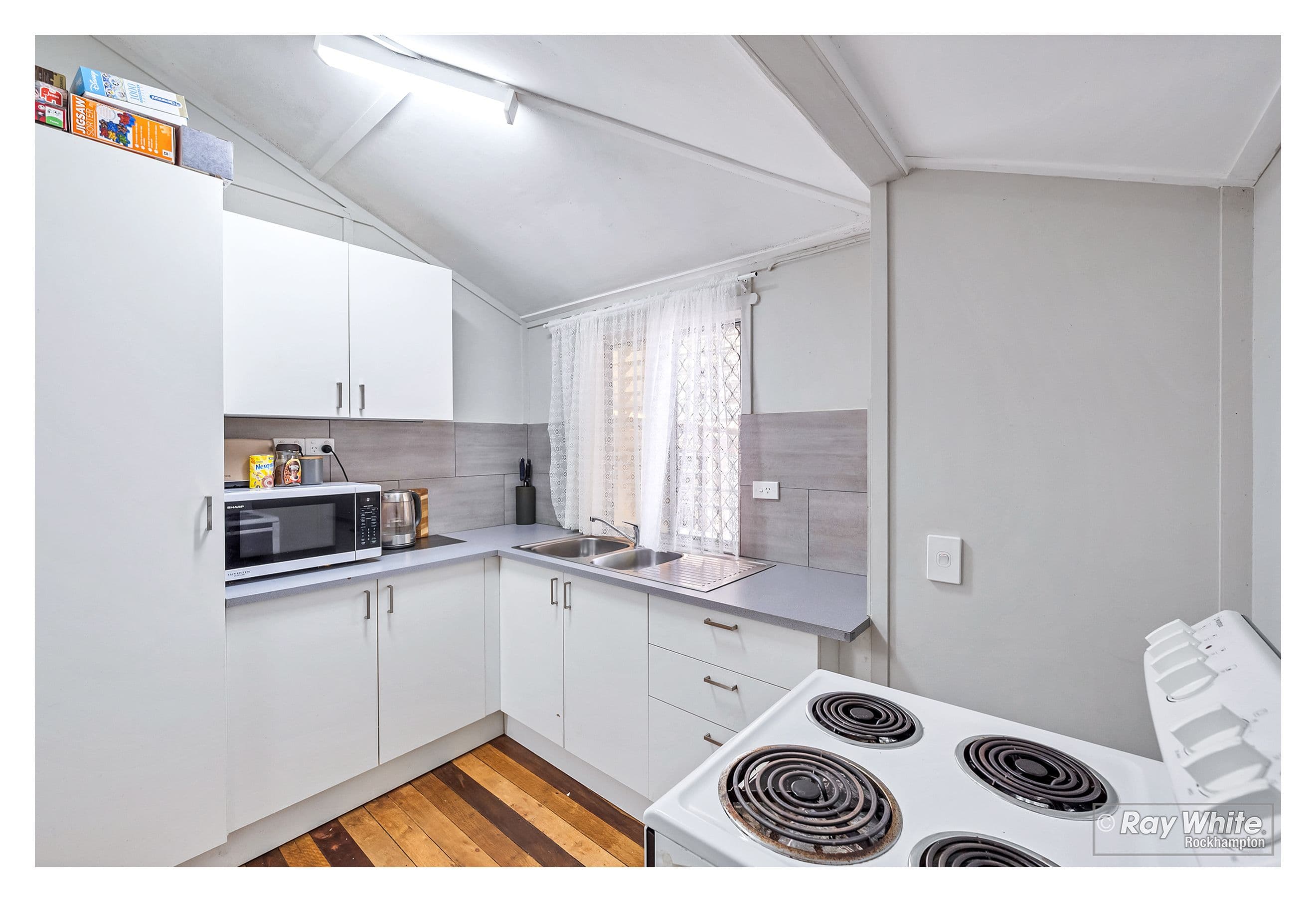76 Simpson Street, Berserker QLD 4701, Berserker - Thumbnail 4
