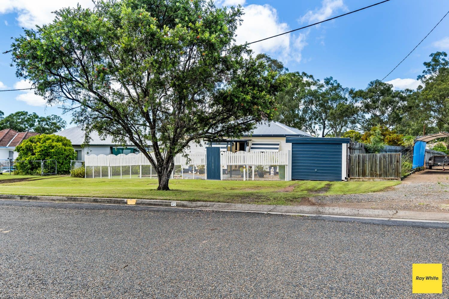 42 Eskdale Road, Toogoolawah QLD 4313, Toogoolawah - Thumbnail 2