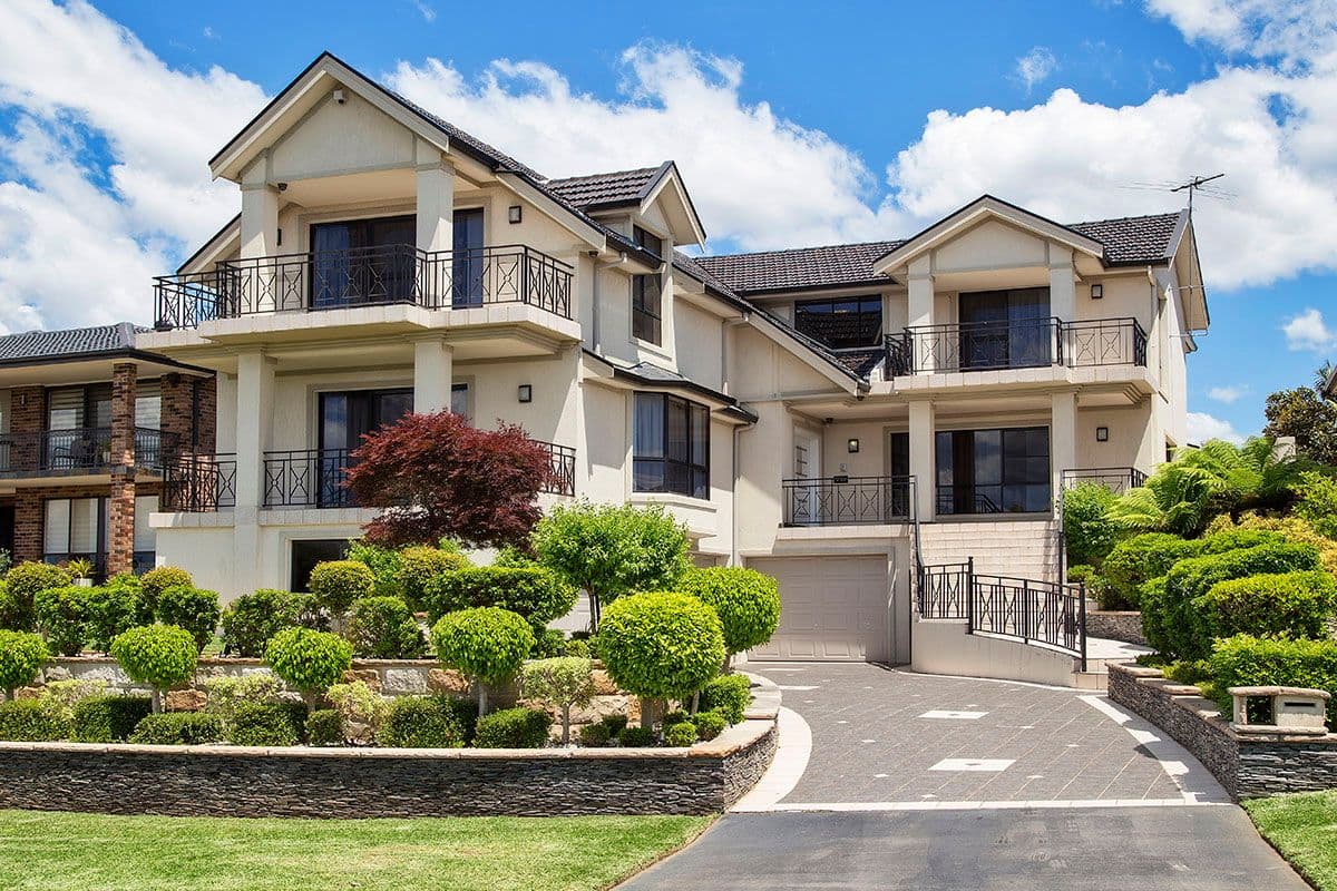 9 Kinsella Street, Illawong NSW 2234, Illawong - Image 1